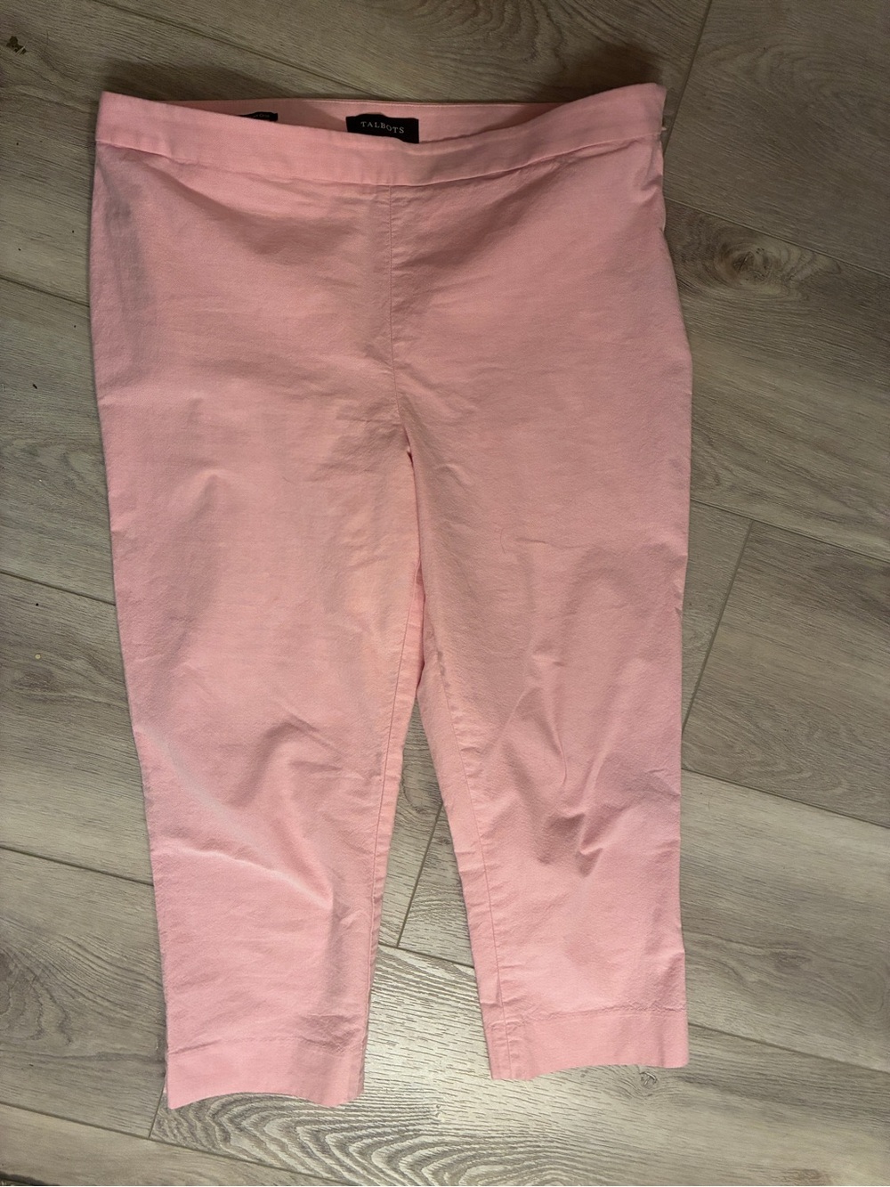 Talbots Soft Pink Capri Pants